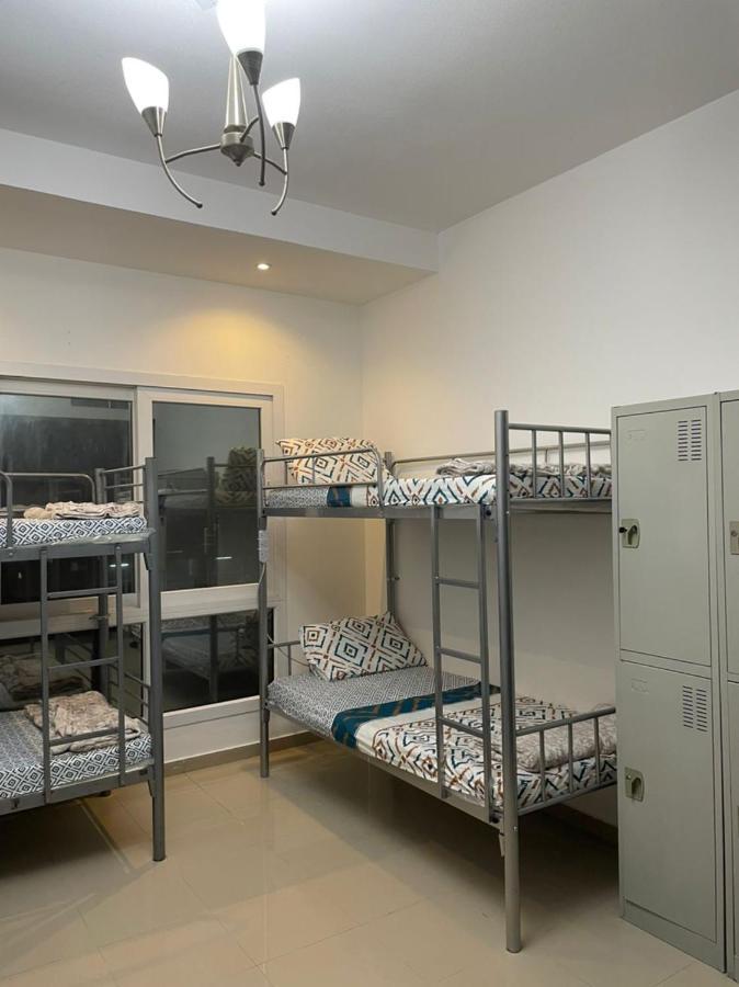 Decent Boys Hostel In Center Of Bur Dubai Next To Burjuman Metro Station With All Free Facilities Εξωτερικό φωτογραφία